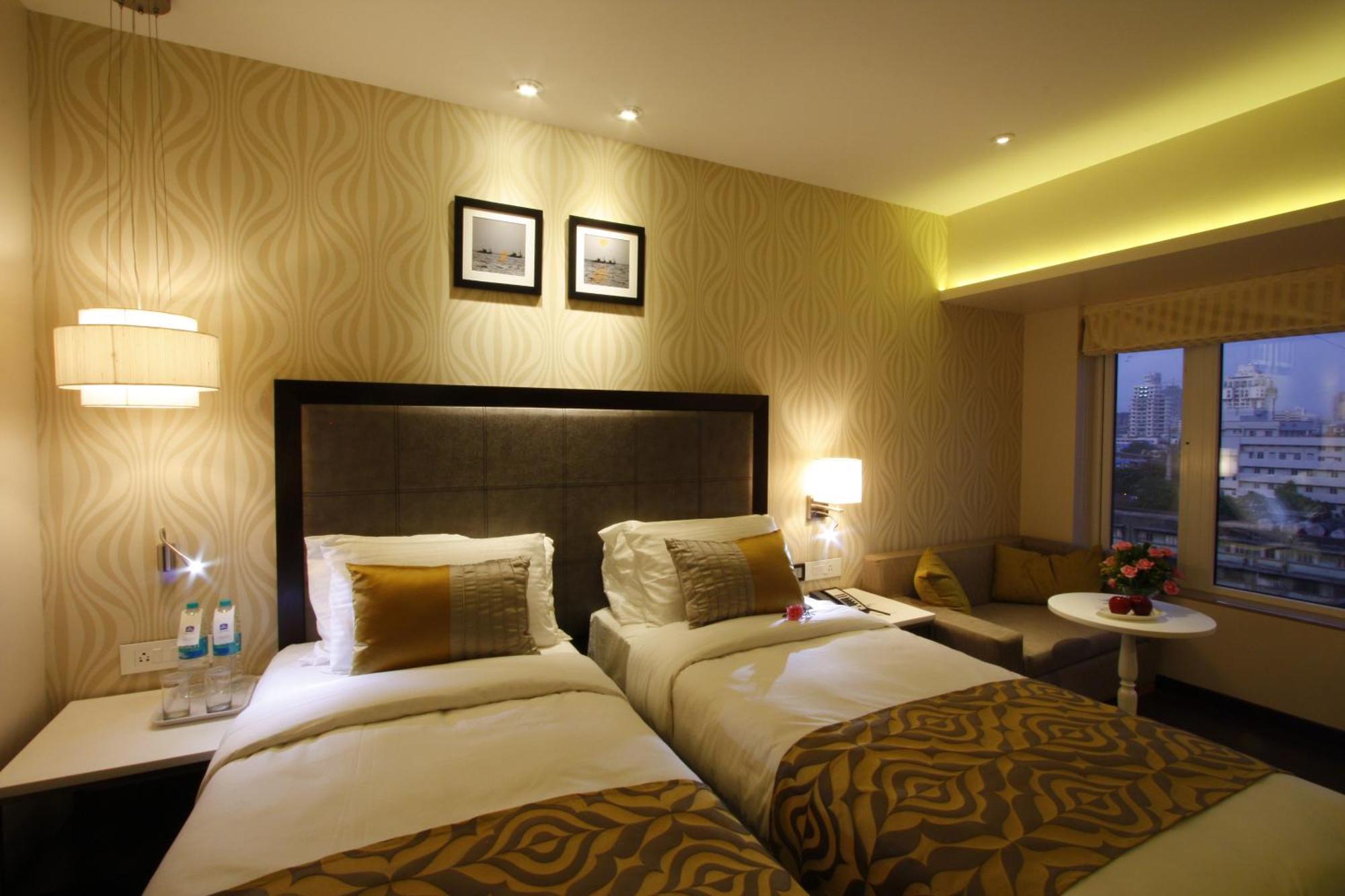 The Sahil Hotel Bombay Værelse billede